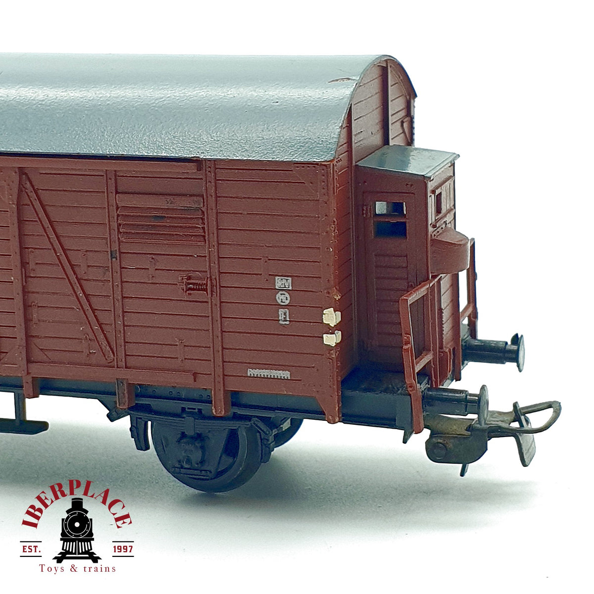 ♻️🚂 Piko vagon mercancias cerrado garita guardafrenos DR Ep III Escala H0 1:87