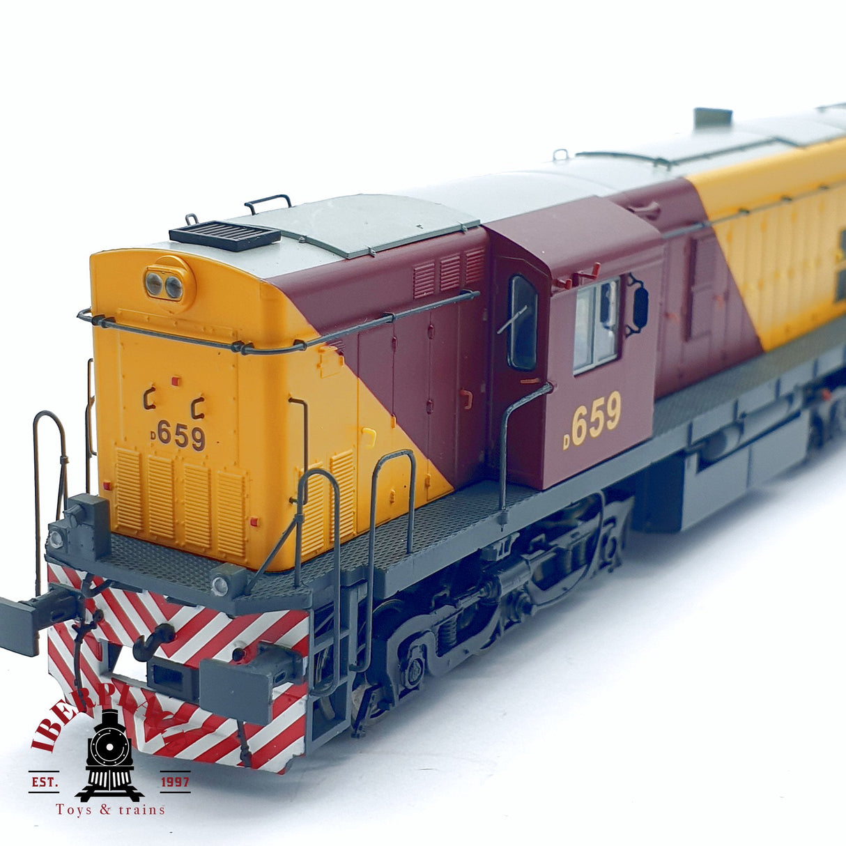 🆕 Mabar - 81314 Locomotora diesel Alco 1300 TBA modelo DC nueva con caja H0 escala 1:87