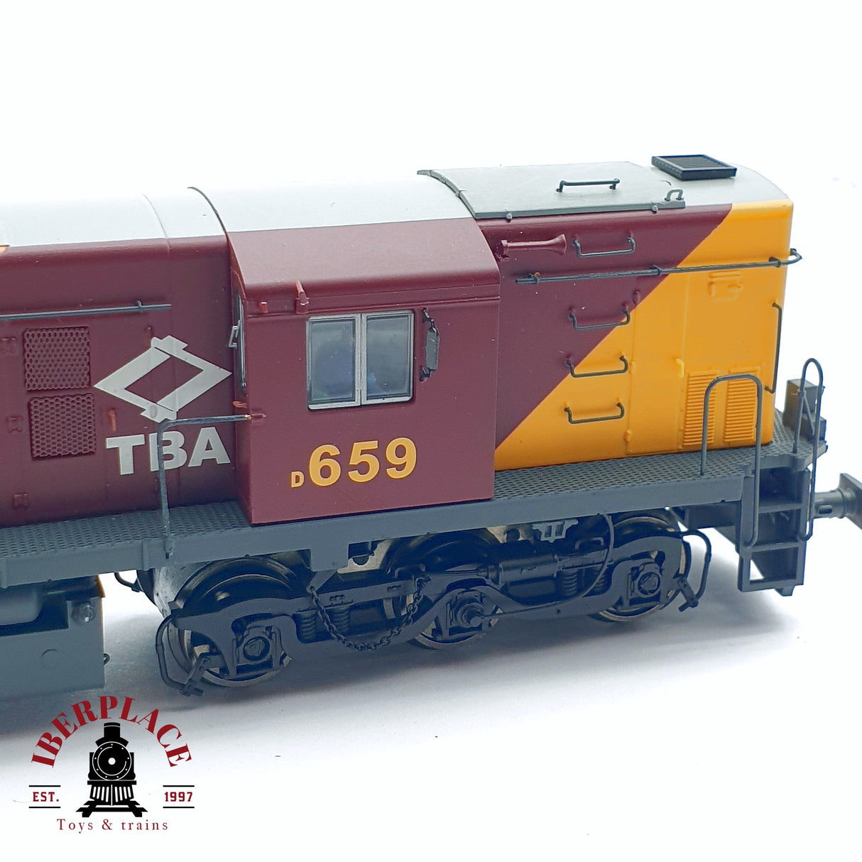 🆕 Mabar - 81314 Locomotora diesel Alco 1300 TBA modelo DC nueva con caja H0 escala 1:87