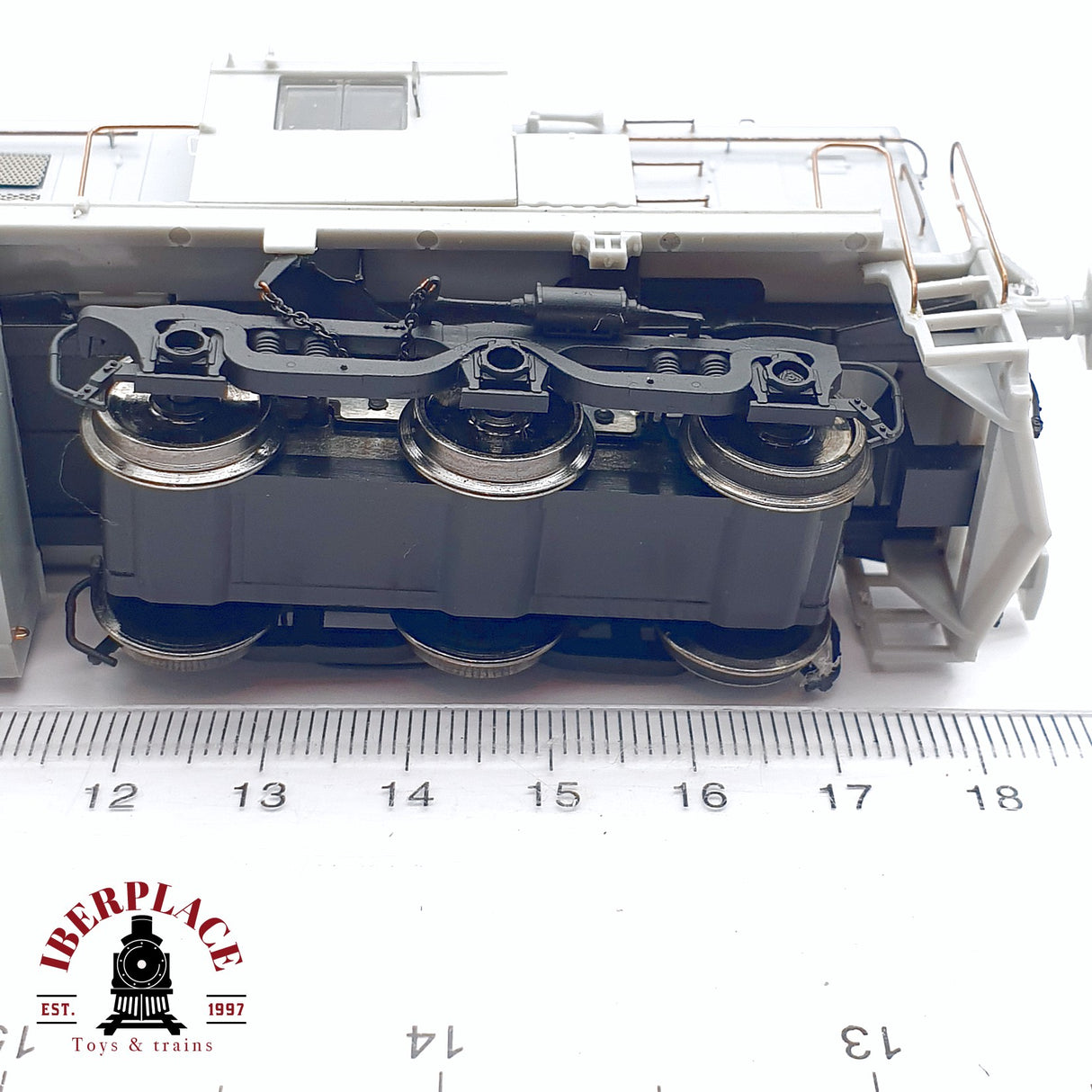 🆕 Mabar - 81315 Locomotora diesel Alco 1300 RENFE SIN PINTAR Modelo DC nueva con caja H0 escala 1:87