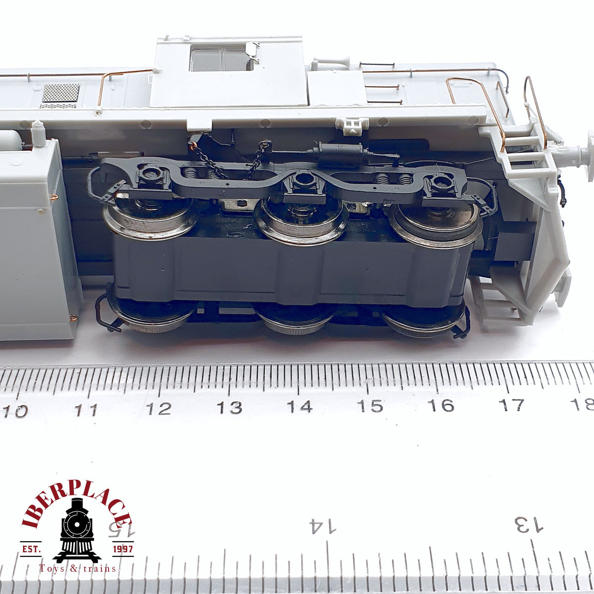 🆕 Mabar - 81315 Locomotora diesel Alco 1300 RENFE SIN PINTAR Modelo DC nueva con caja H0 escala 1:87