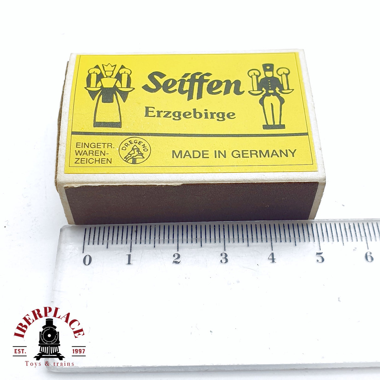 ♻️ 2da mano - Seiffen figuras en minuatura antiguas de madera iglesia arboles