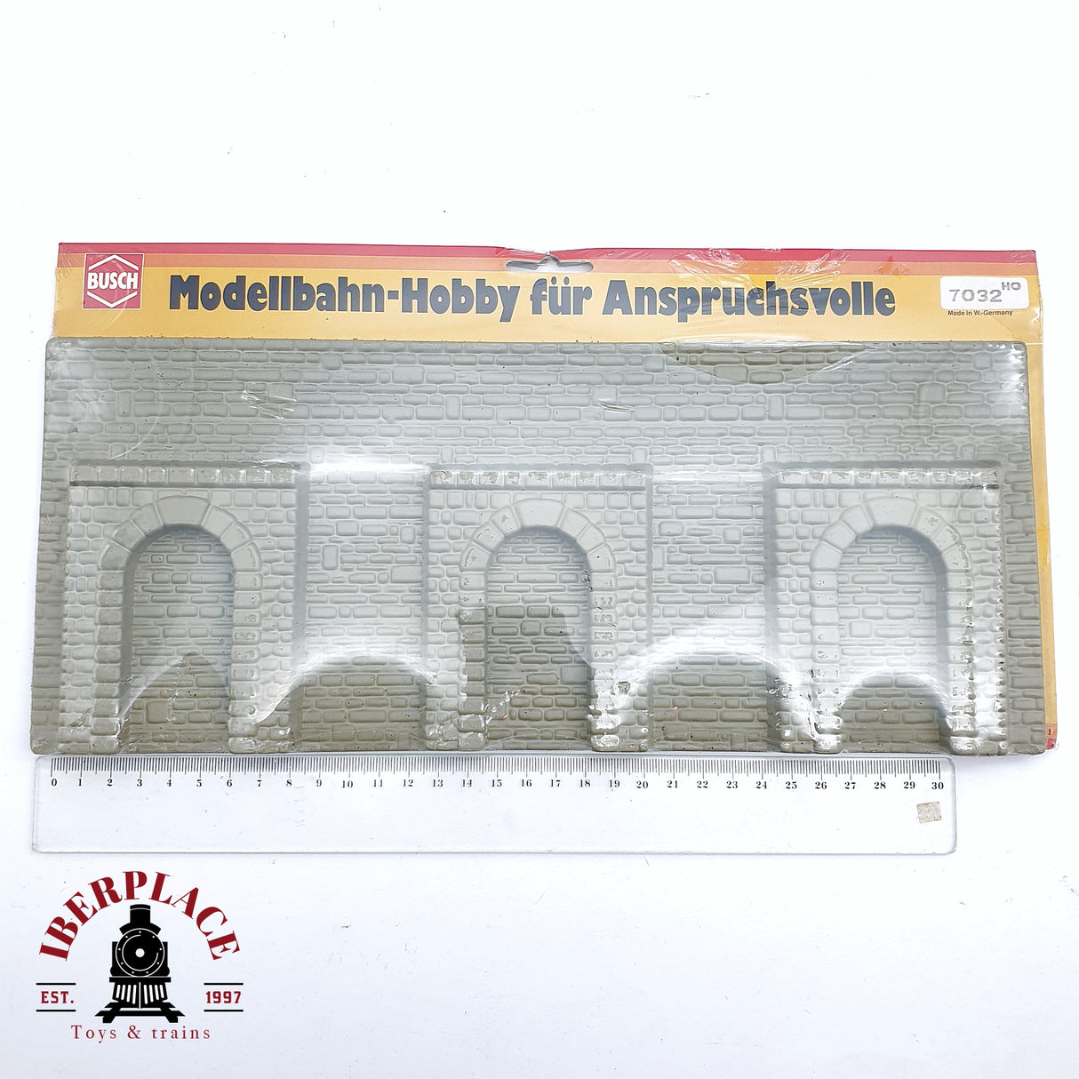 ♻️ 2da mano - Busch 7032 Muro de contención 33.5x14cm H0 escala 1:87