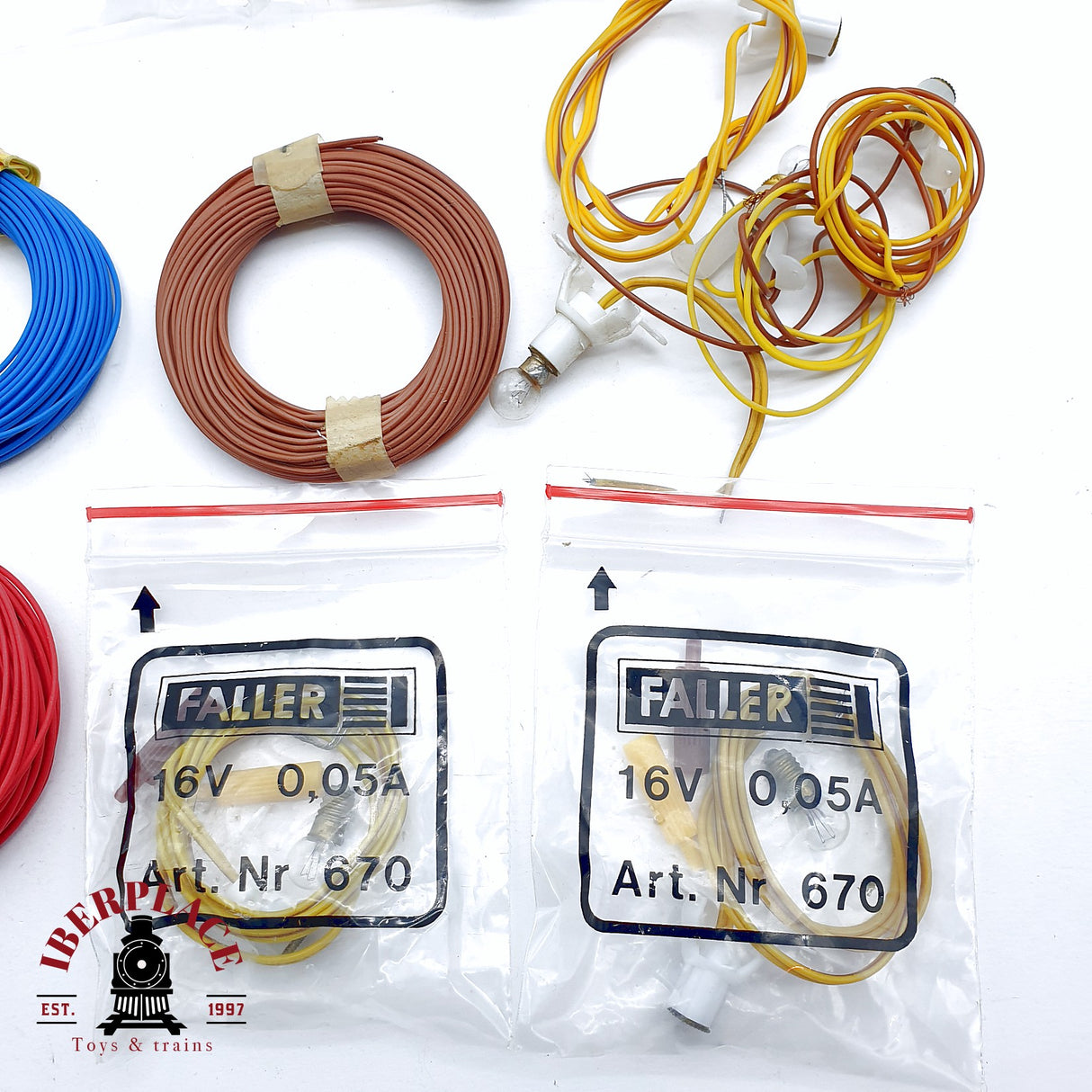 ♻️ 2da mano - Brawa Faller bombillas, cables azul, marrón, gris H0 escala 1:87