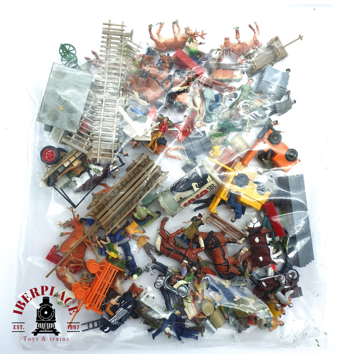 ♻️ 2da mano - Lote Figuras animales carroza bancos personas H0 escala 1:87 EH010