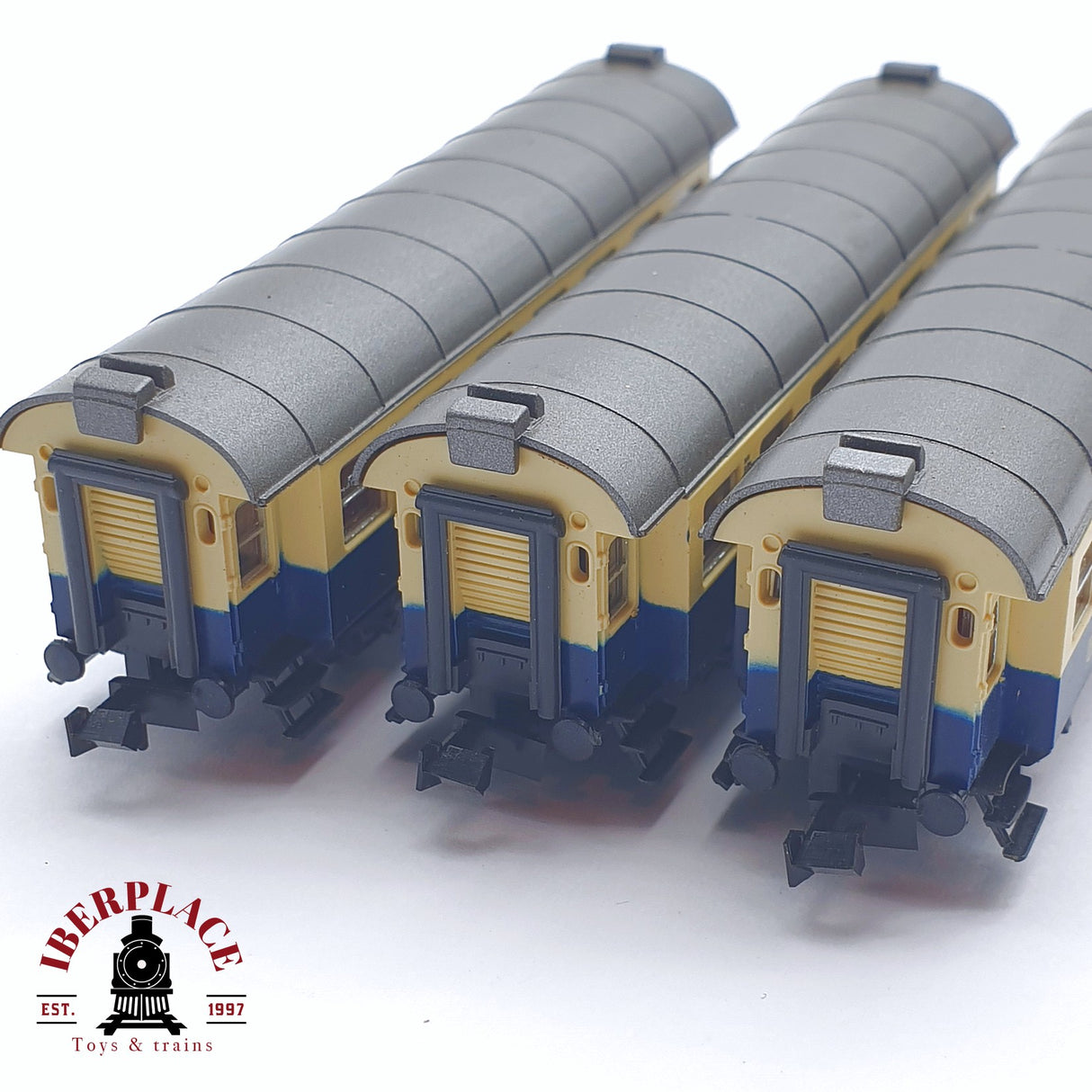 ♻️ 2 mano - Roco 3x vagones pasajero DB N escala 1:160 TEN04