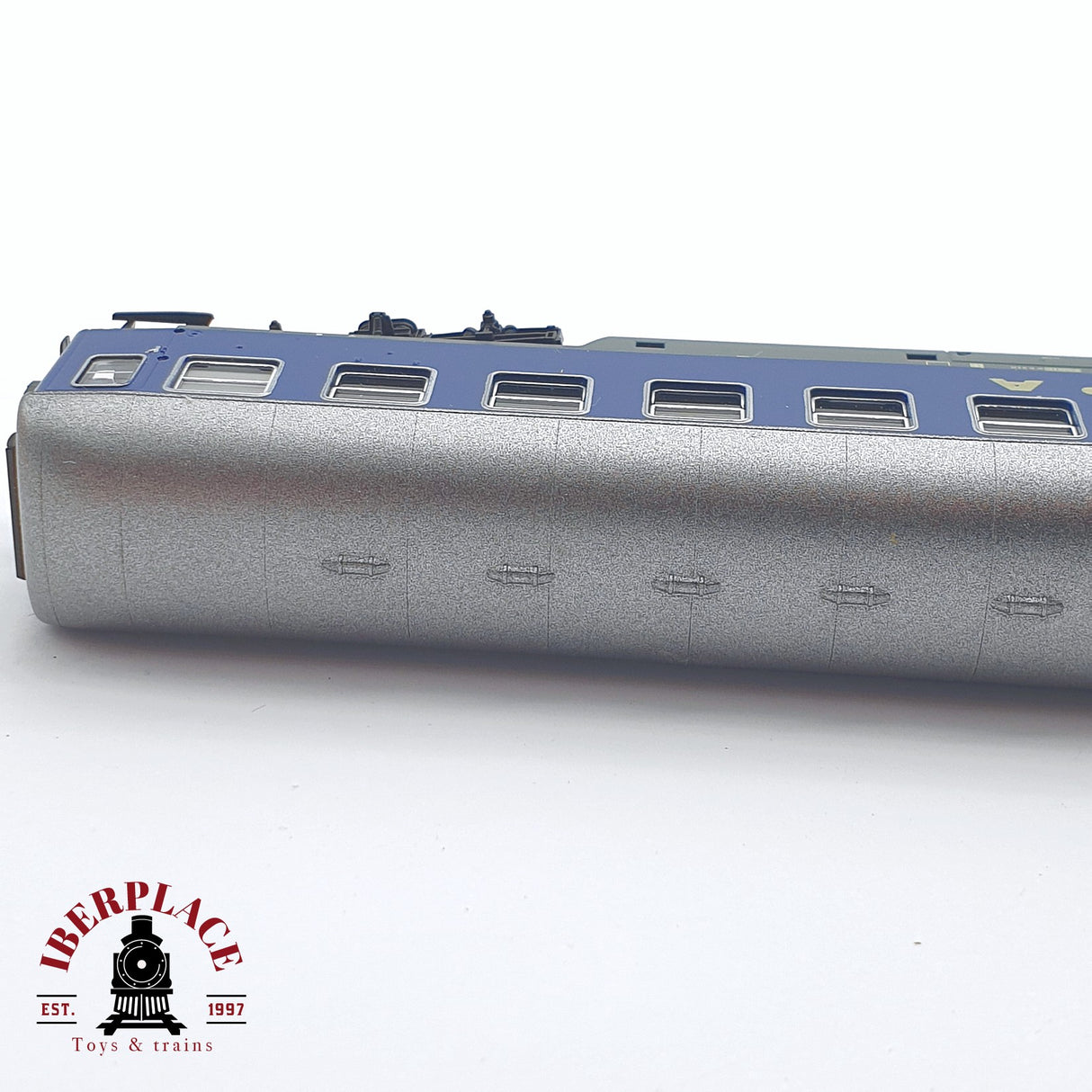 ♻️ 2 mano - Minitrix 15816 vagón pasajeros Touropa DB N escala 1:160 TEN04