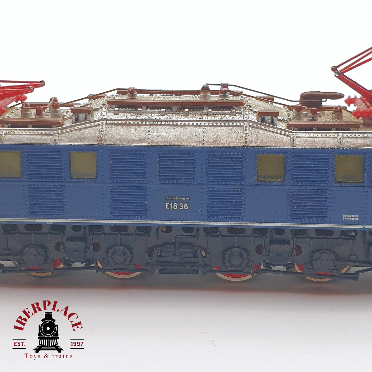 ♻️ 2 mano - Arnold 2447 Locomotora BR E18 36 DB N escala 1:160 TEN04