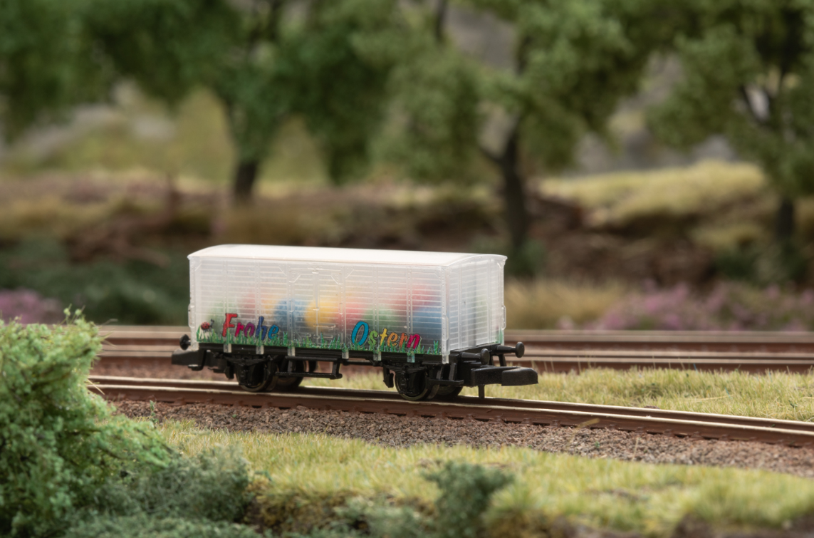 Z 1:220 Märklin 80422 vagón mercancías de pascua en acho de via 2022