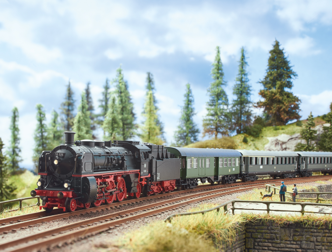 Minitrix 16184 Digital locomotora de vapor Class 18.4 DB N escala 1:160