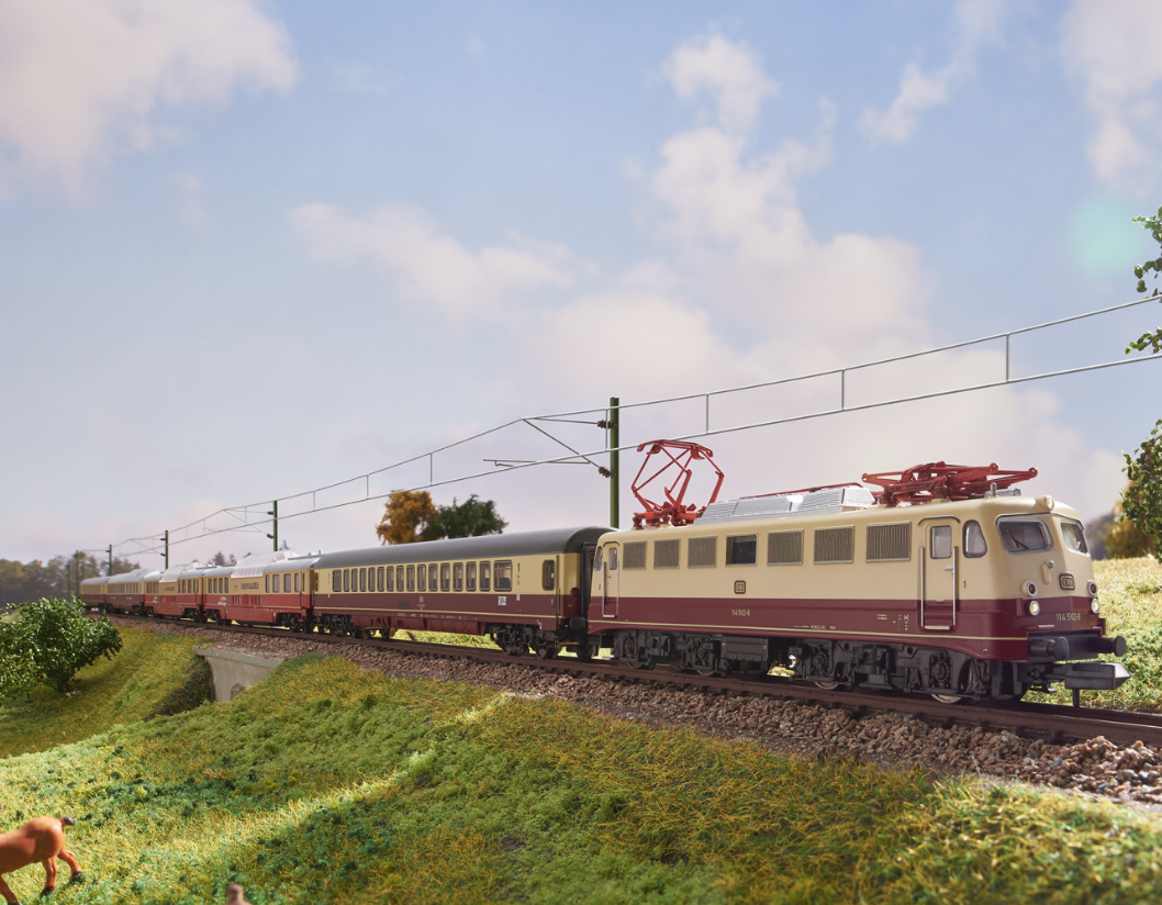 Minitrix 16265 Digital locomotora electrica Class 114 DB N escala 1:160