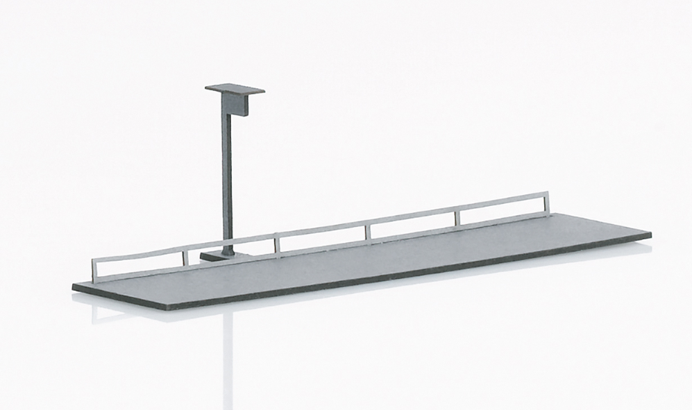 Z 1:220 Märklin 89705 Kit de construcción "Almacén Raiffeisen con mercado"