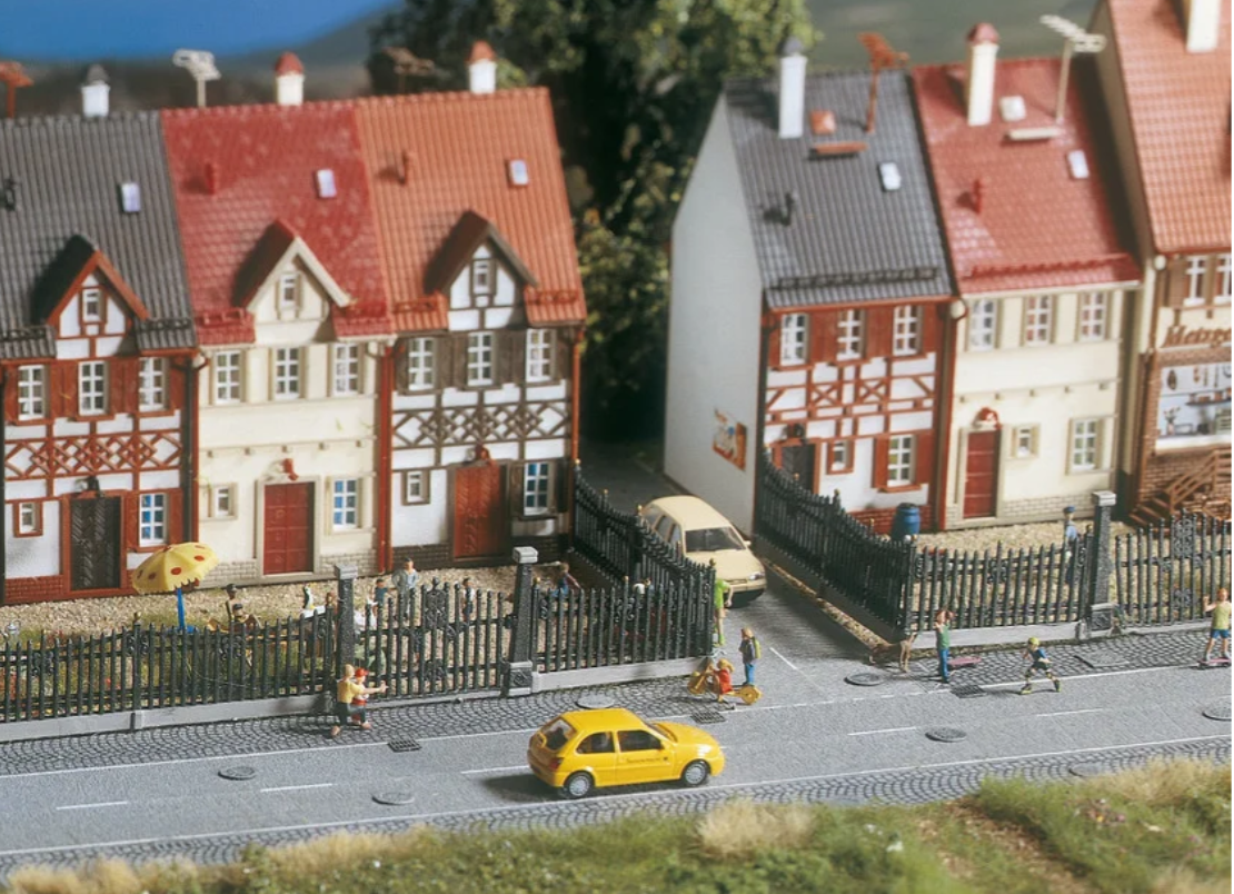 H0 1:87 escala Noch 13100 valla residencial para edificios o casas 14 piezas 84cm