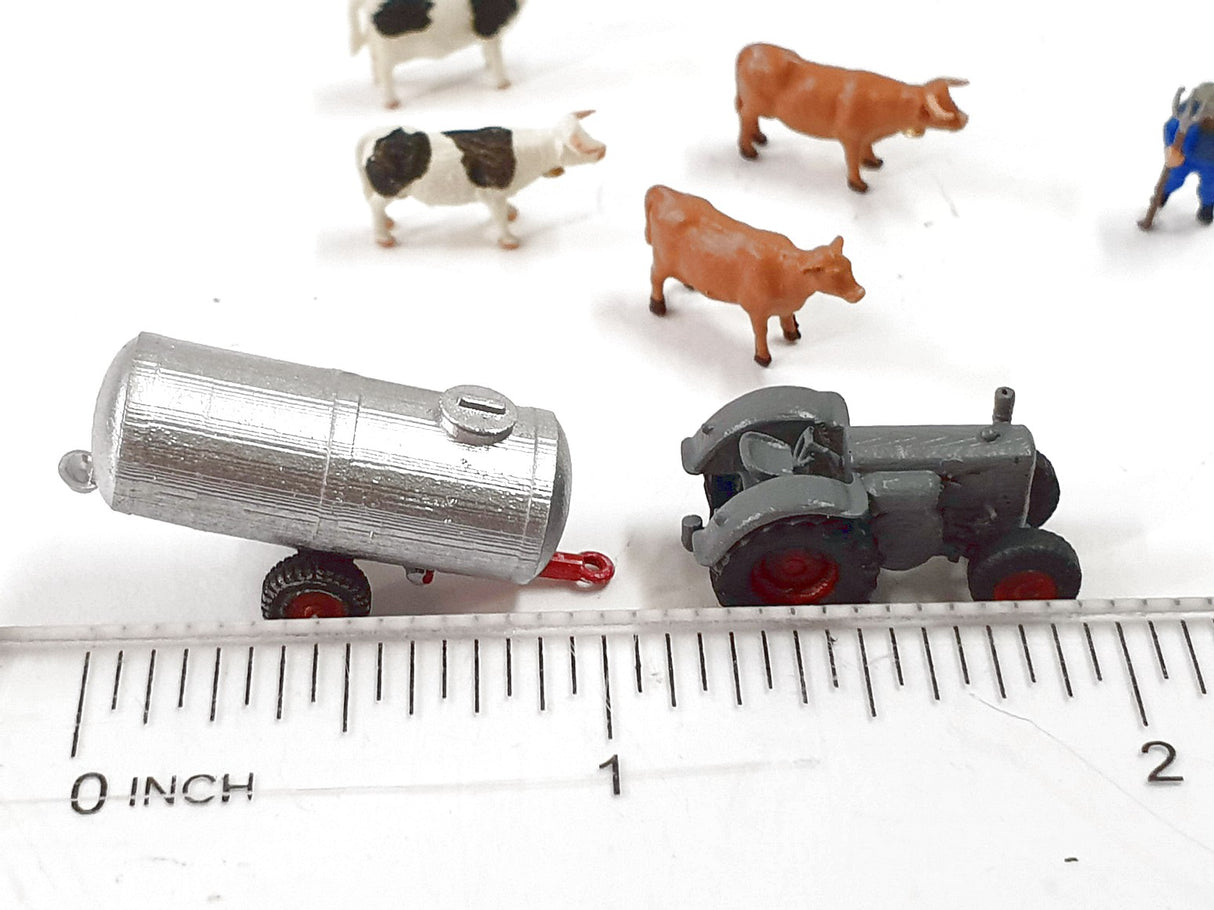 🧨 Liquidación – Z 1:220 escala figuras Iberplace 10003 Tractor vacas