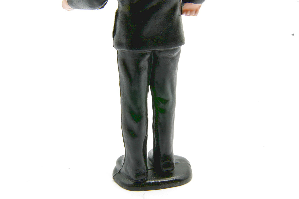 Maquinista Escala G 1:22.5 Maquinista traje negro, de pie, ferrocarril Wangerooge