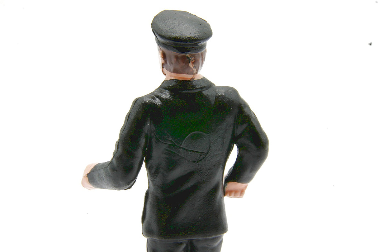 Maquinista Escala G 1:22.5 Maquinista traje negro, de pie, ferrocarril Wangerooge