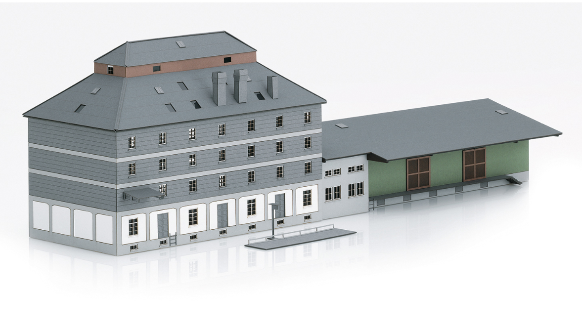 Z 1:220 Märklin 89705 Kit de construcción "Almacén Raiffeisen con mercado"