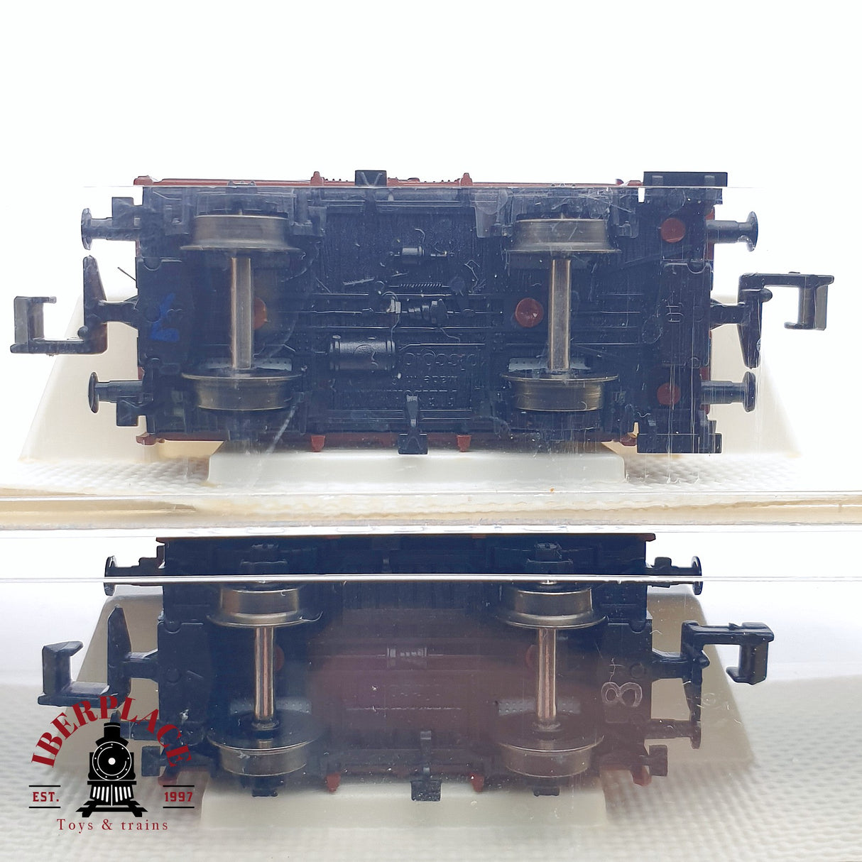 ♻️ 2da mano -  2x Fleischmann 8834 8843 vagones cerrados K.P.E.V N escala 1:160