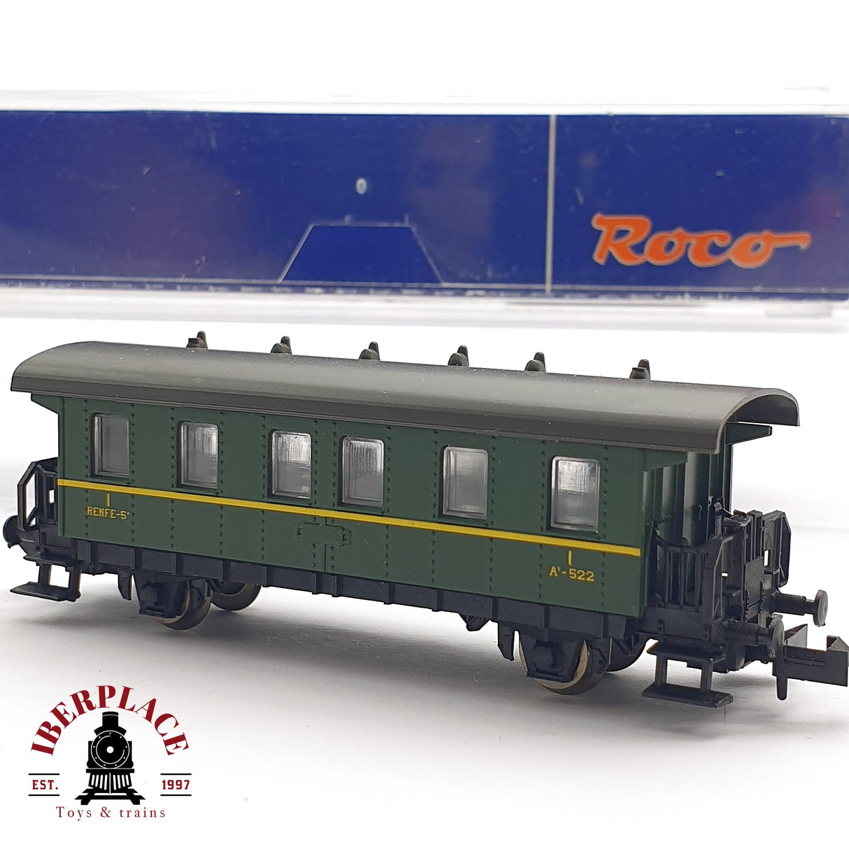 ♻️ Segunda mano - Roco 24413 vagón pasajeros RENFE A522 verde N escala 1:160 1/2