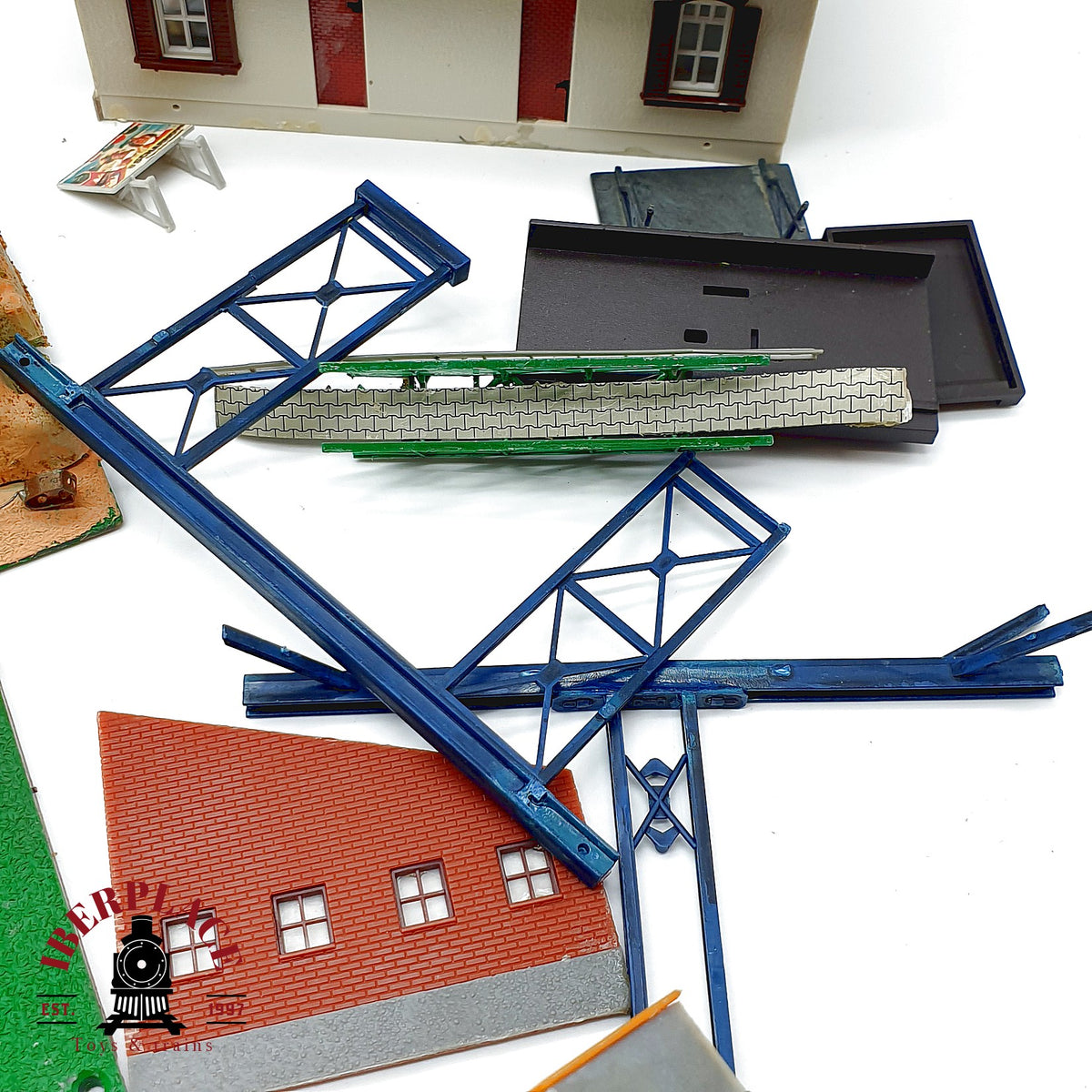 ♻️ repuestos para edificios casas accesorios figuras escenografia Escala H0 1:87