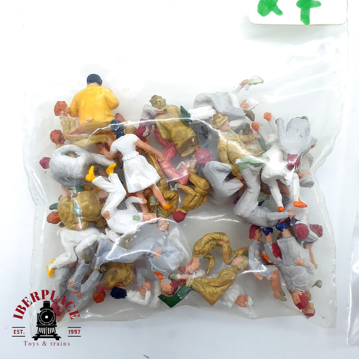 ♻️ 🚂 Lote figuras personas sentadas paseantes Escala H0 1:87