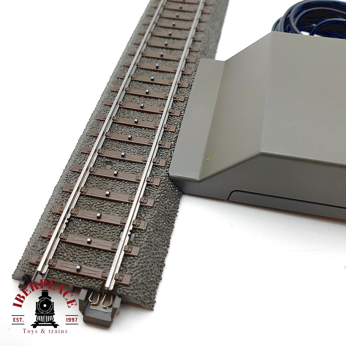 ♻️ ✨ Märklin 24088 Vía de conexión C-Gleis con cable alimentador 188mm Escala H0 1:87