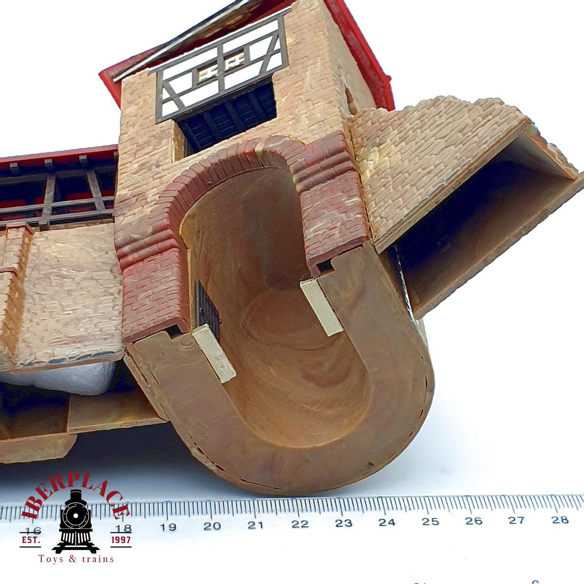 ♻️ Torre de muralla medieval con puerta de la ciudad Escala H0 1:87