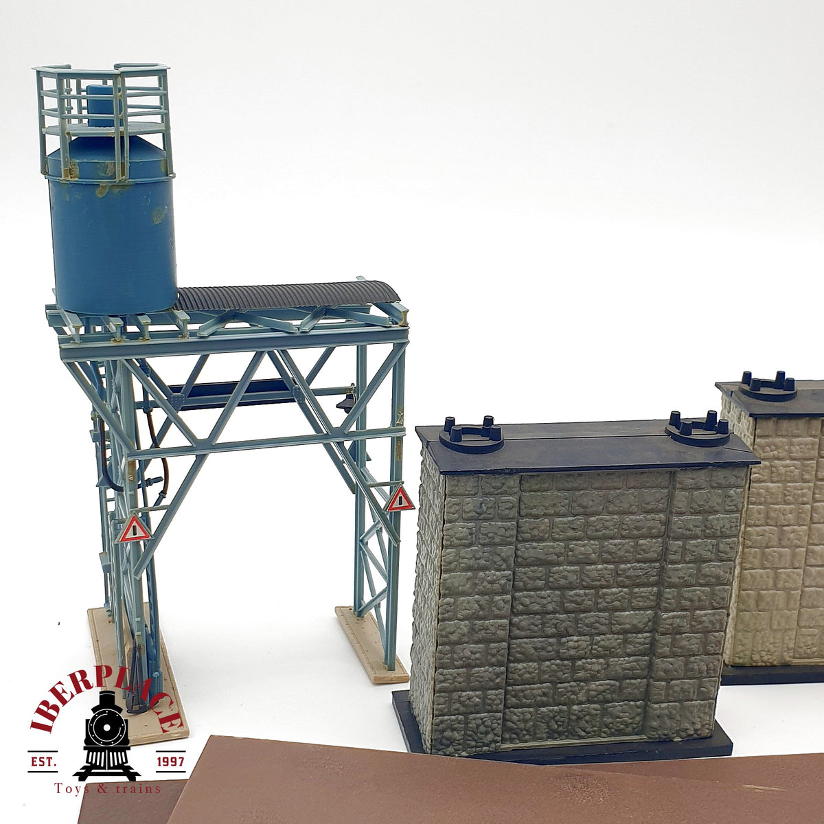 ♻️ Pilares de piedra para puente, tableros y torre de agua Escala H0 1:87