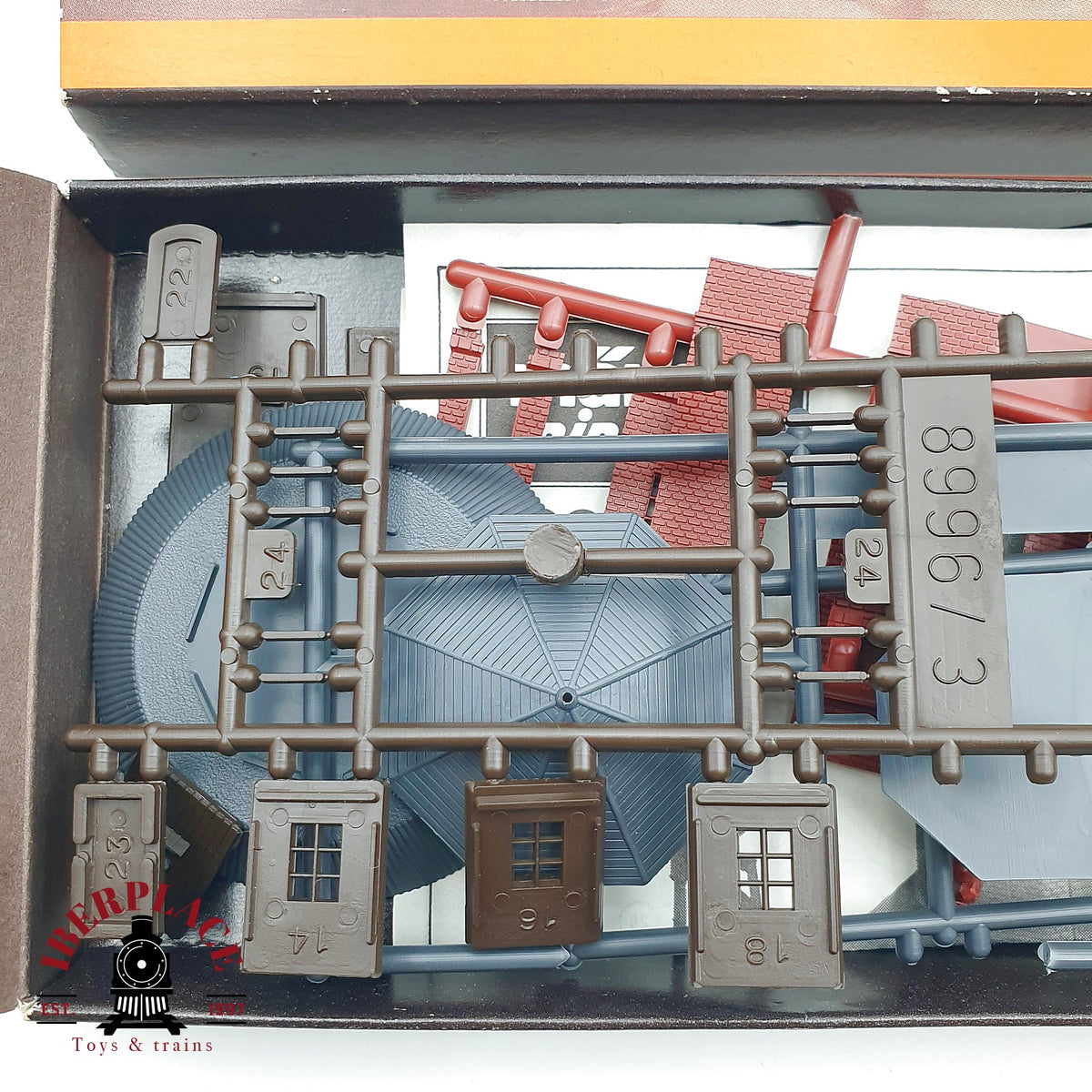 ♻️✨ Marklin 8996 kit torre de agua deposito maqueta escala Z 1:220