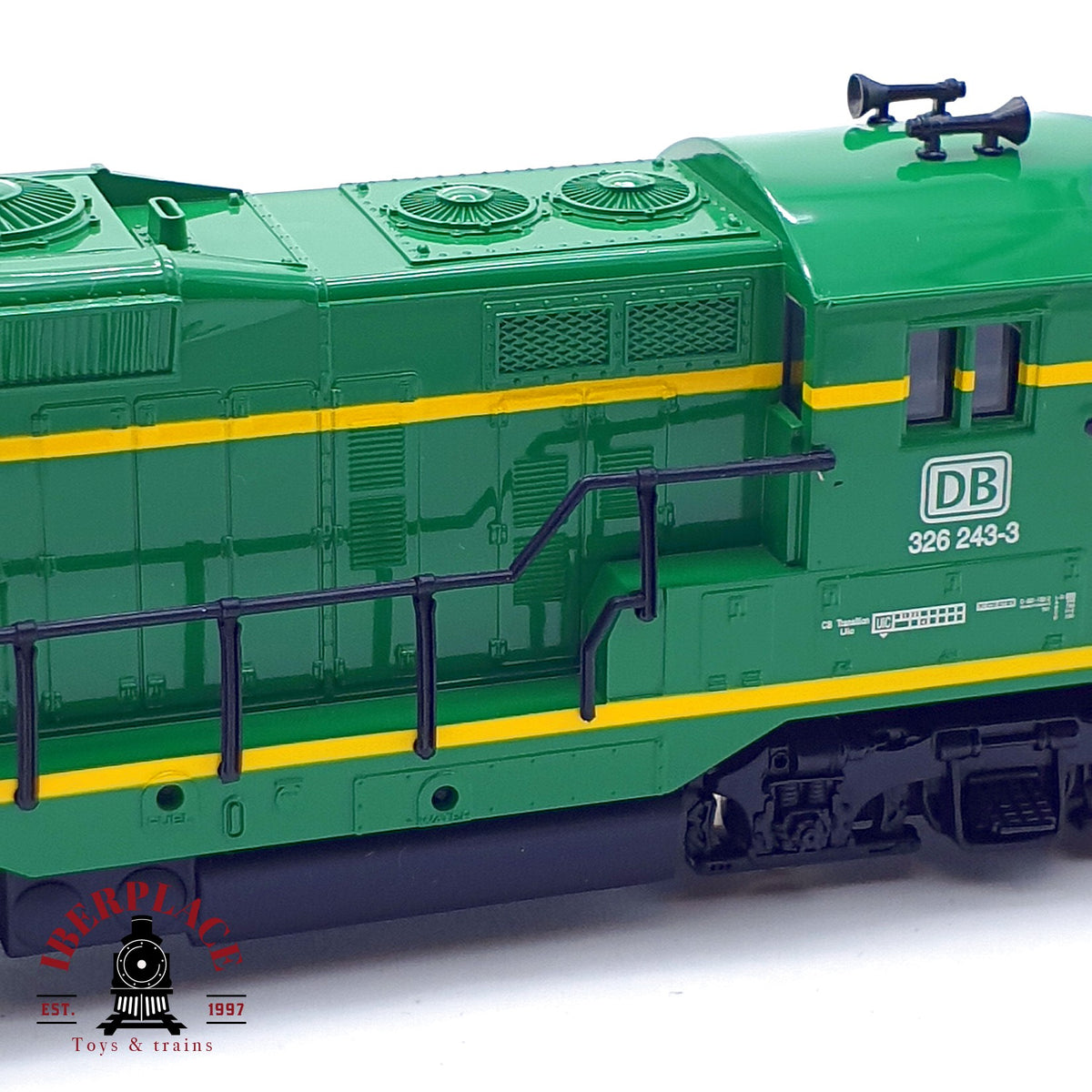 ♻️✨ Locomotora Diesel BR 326 243-3 DB Verde Ep IV Escala H0 1:87
