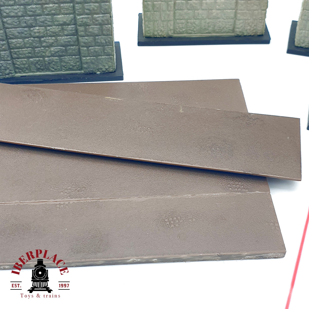 ♻️ Pilares de piedra para puente, tableros y torre de agua Escala H0 1:87