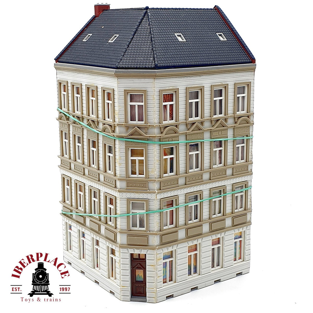 ♻️ Edificio de viviendas esquinero clasico fachada urbana Escala H0 1:87