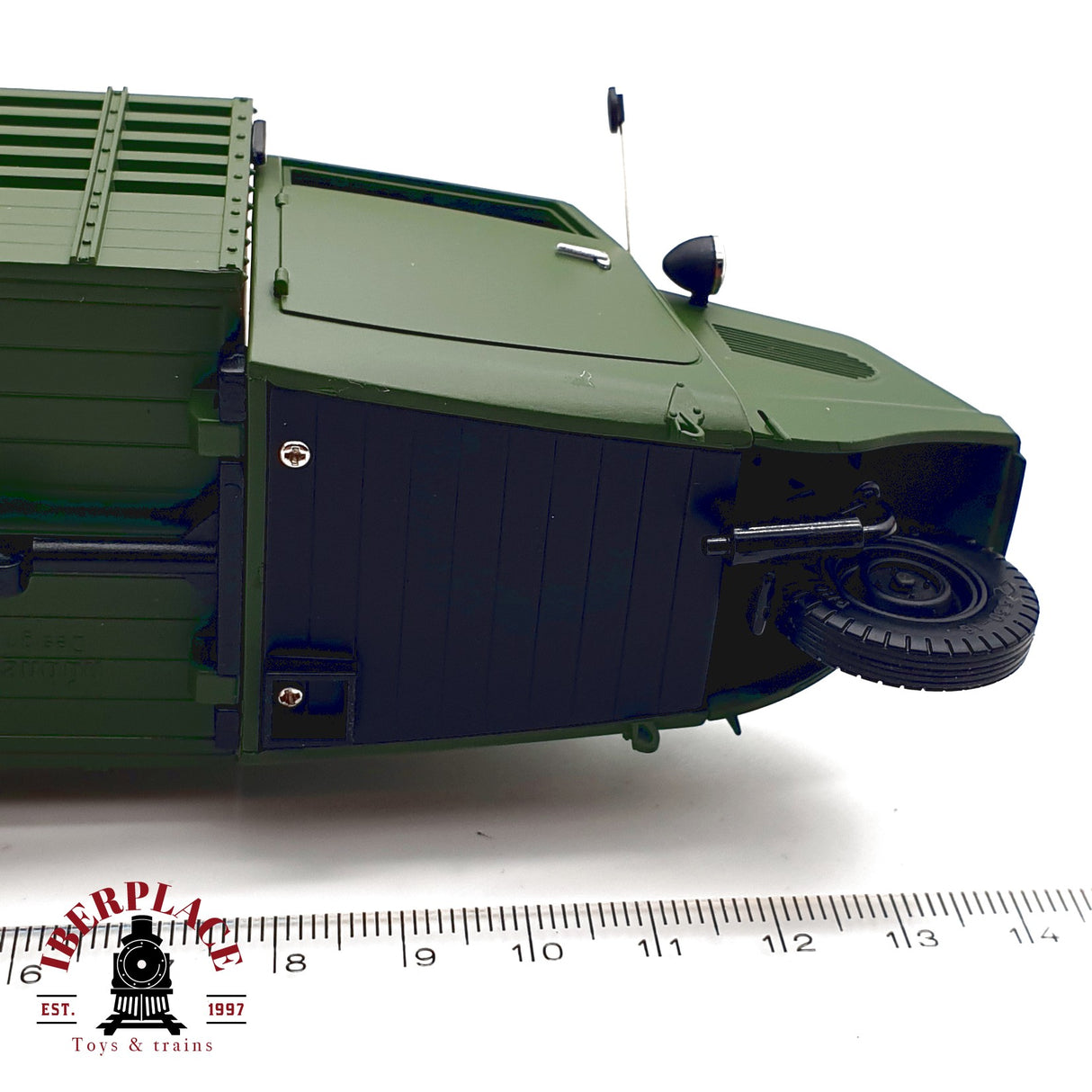♻️ Hübner 7004 Coche Tempo Hanseat transporte de animales escala 1:32 E20