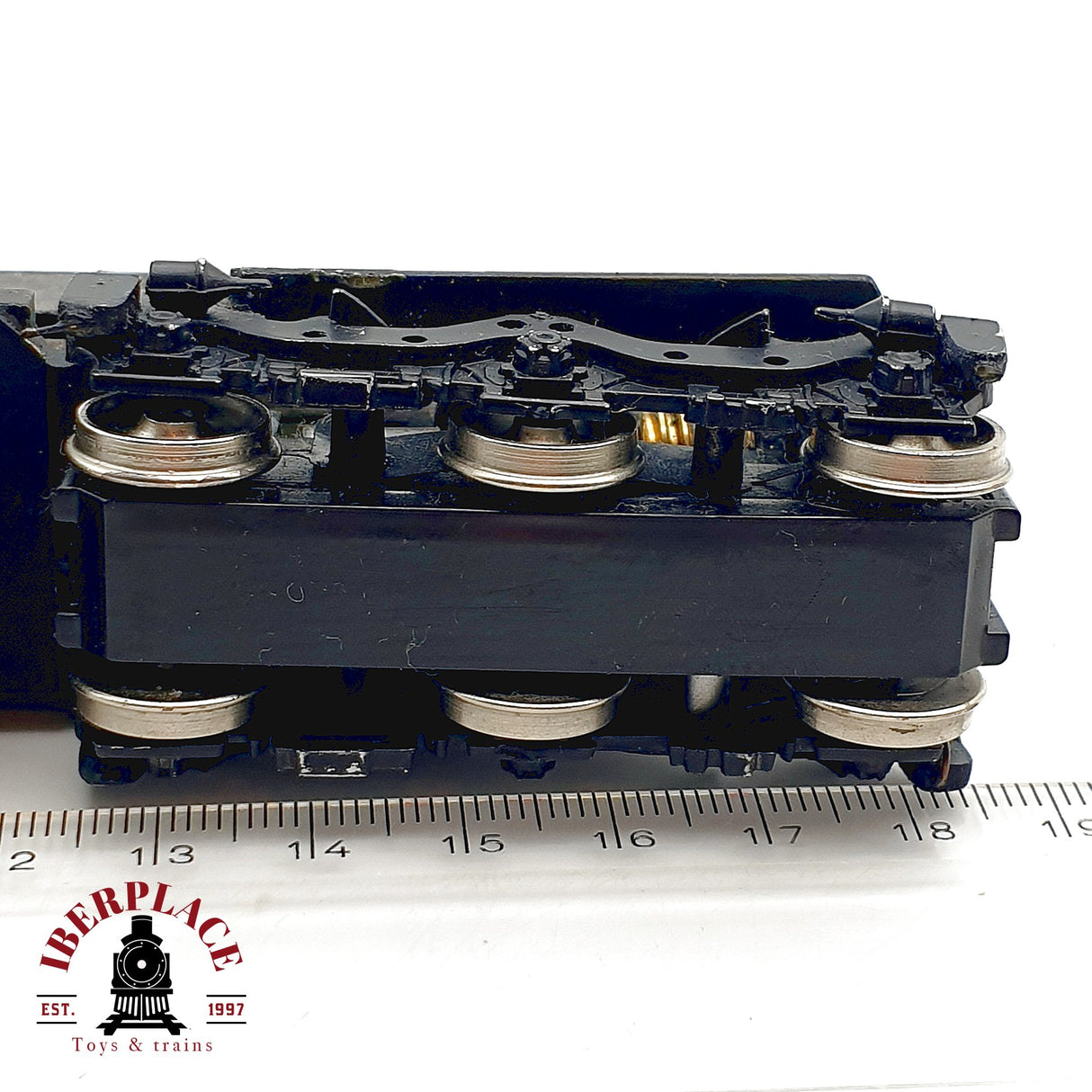 ♻️🔧 Chasis motorizado locomotora diesel Escala H0 1:87