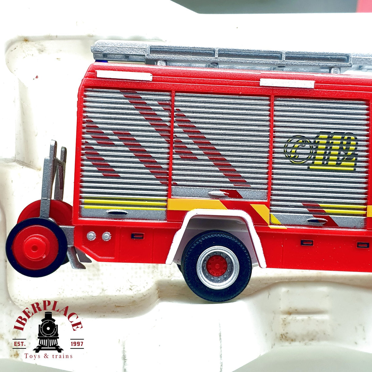 ♻️ Schuco 21704 Camion Mercedes Benz Actros Bomberos H0 escala 1:87 E20