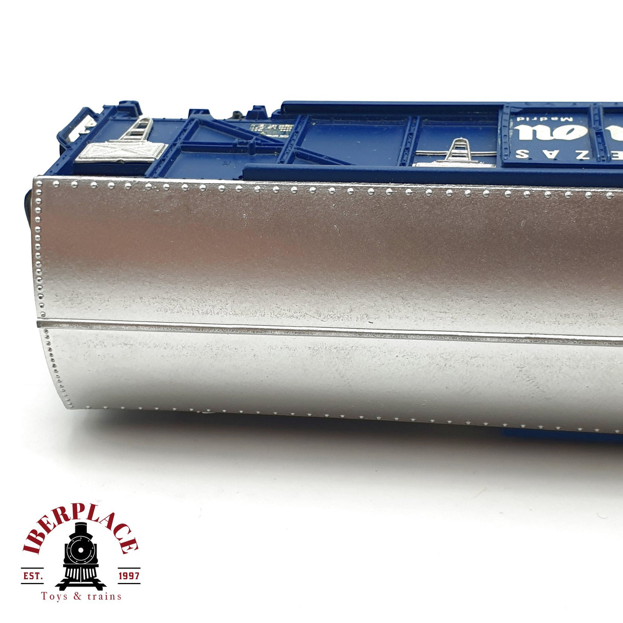 ♻️ Electrotren 1451 vagón cerrado Mahou cervezas RENFE H0 escala 1:87 A27
