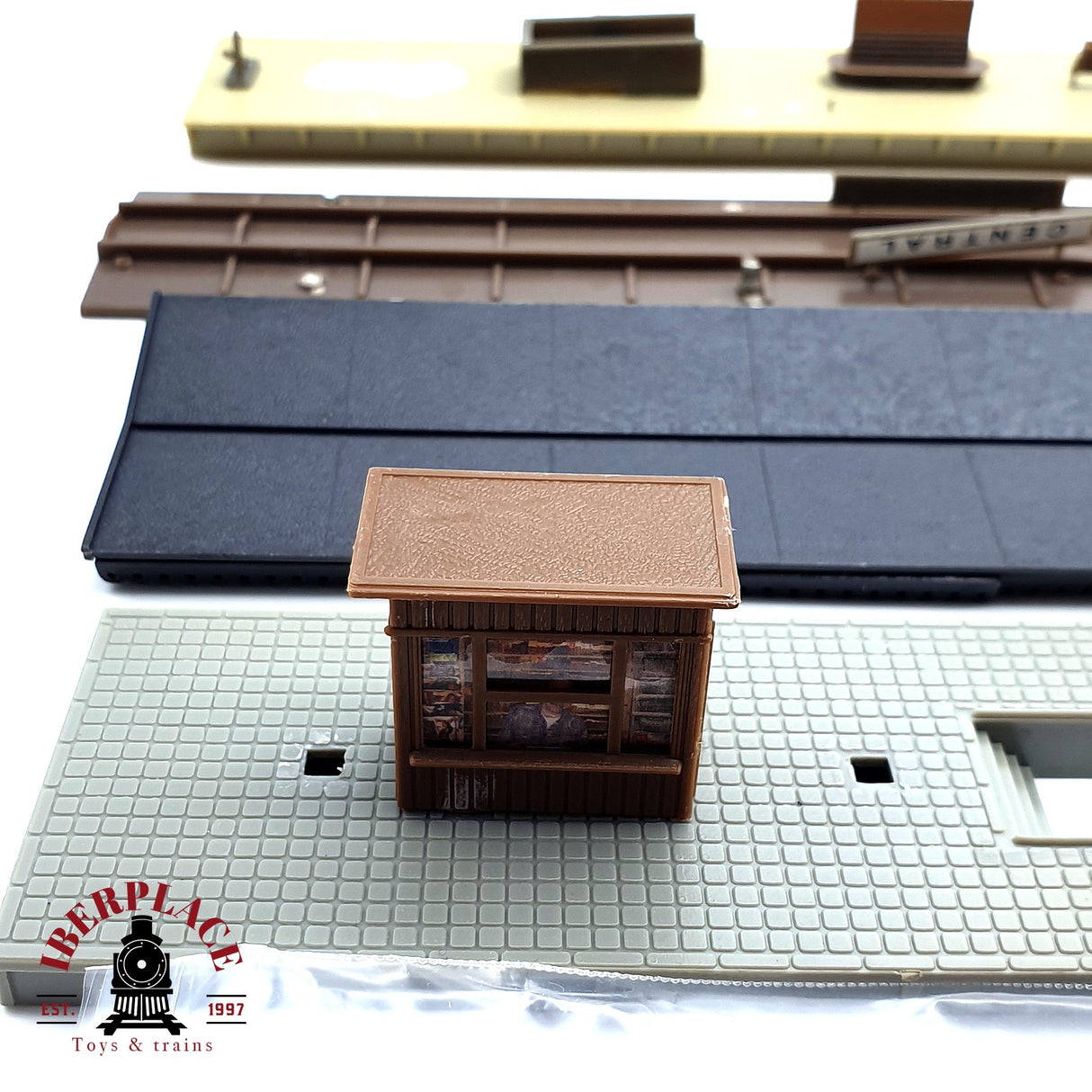 ♻️ Piezas de repuesto para anden plataforma de estación H0 escala 1:87 V10