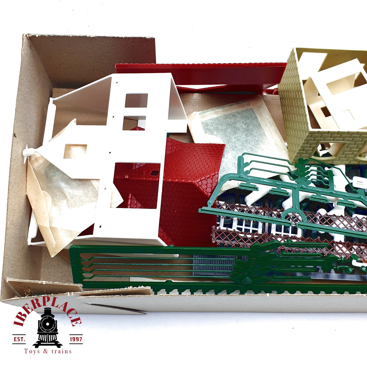 ♻️ Vero Modell 182 35 731 006 Estación de tren Neumüehle H0 escala 1:87 E20