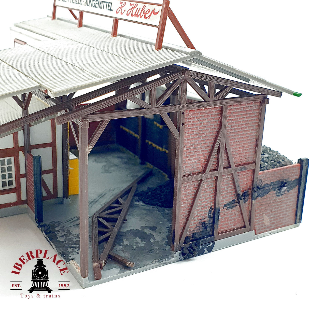 ♻️ KIBRI 39818 Comercio de carbon y fertilizantes H. Huber maqueta Escala H0 1:87