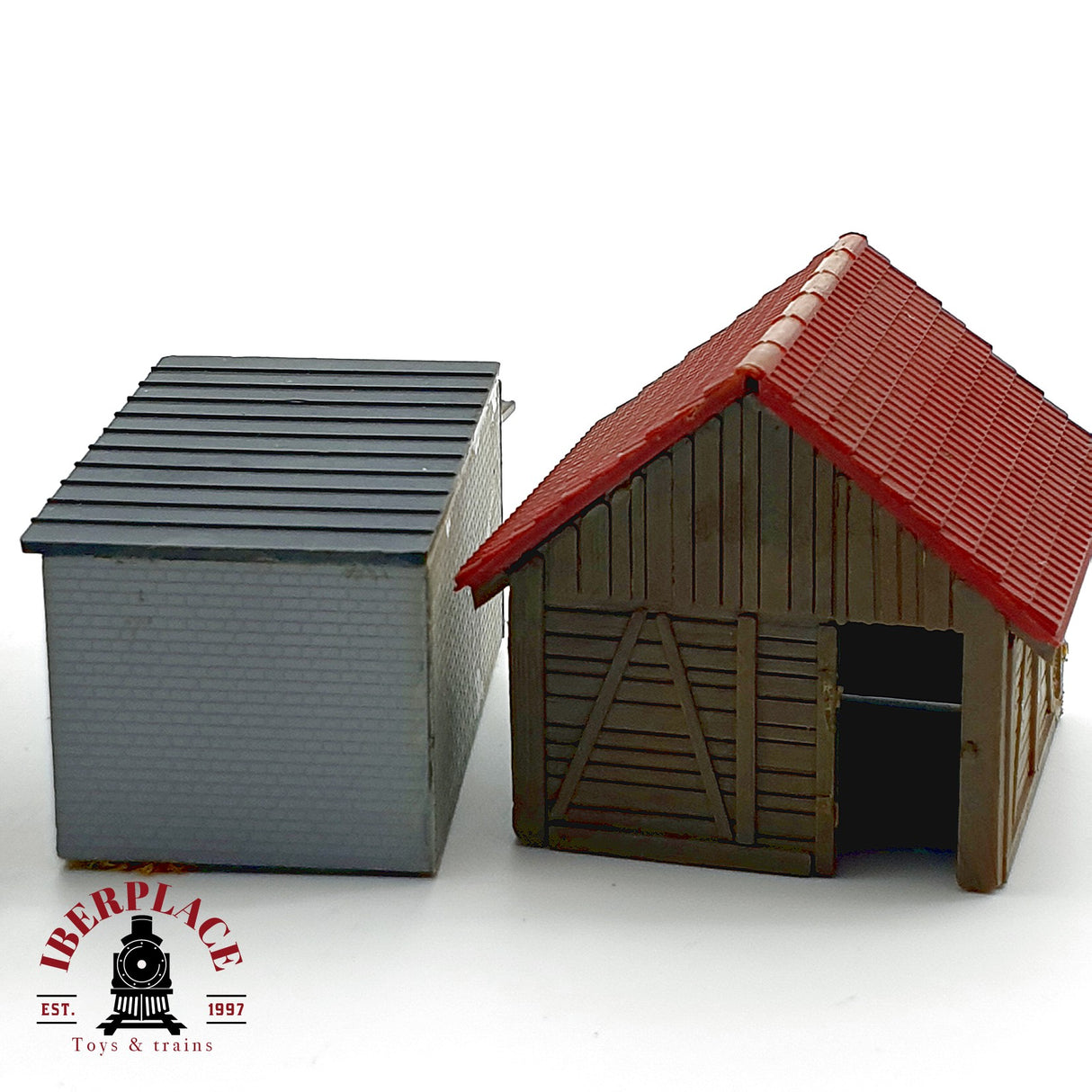 ♻️ 3x casa residencial rural cobertizo garaje y tractor Escala H0 1:87