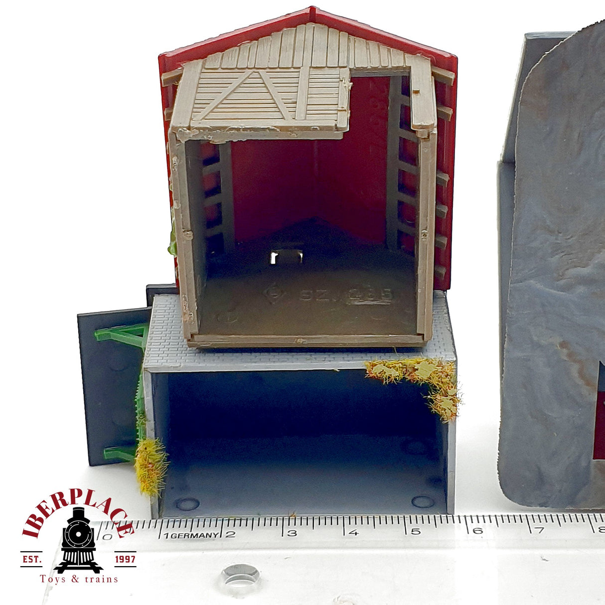 ♻️ 3x casa residencial rural cobertizo garaje y tractor Escala H0 1:87