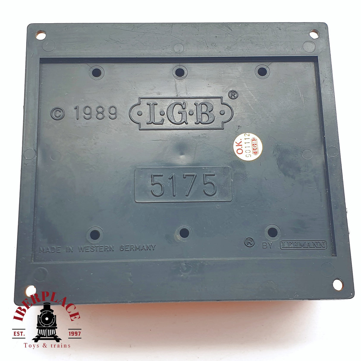 ♻️ 2da mano -  L.G.B 5175 Caja de control con interruptor momentáneo escala G