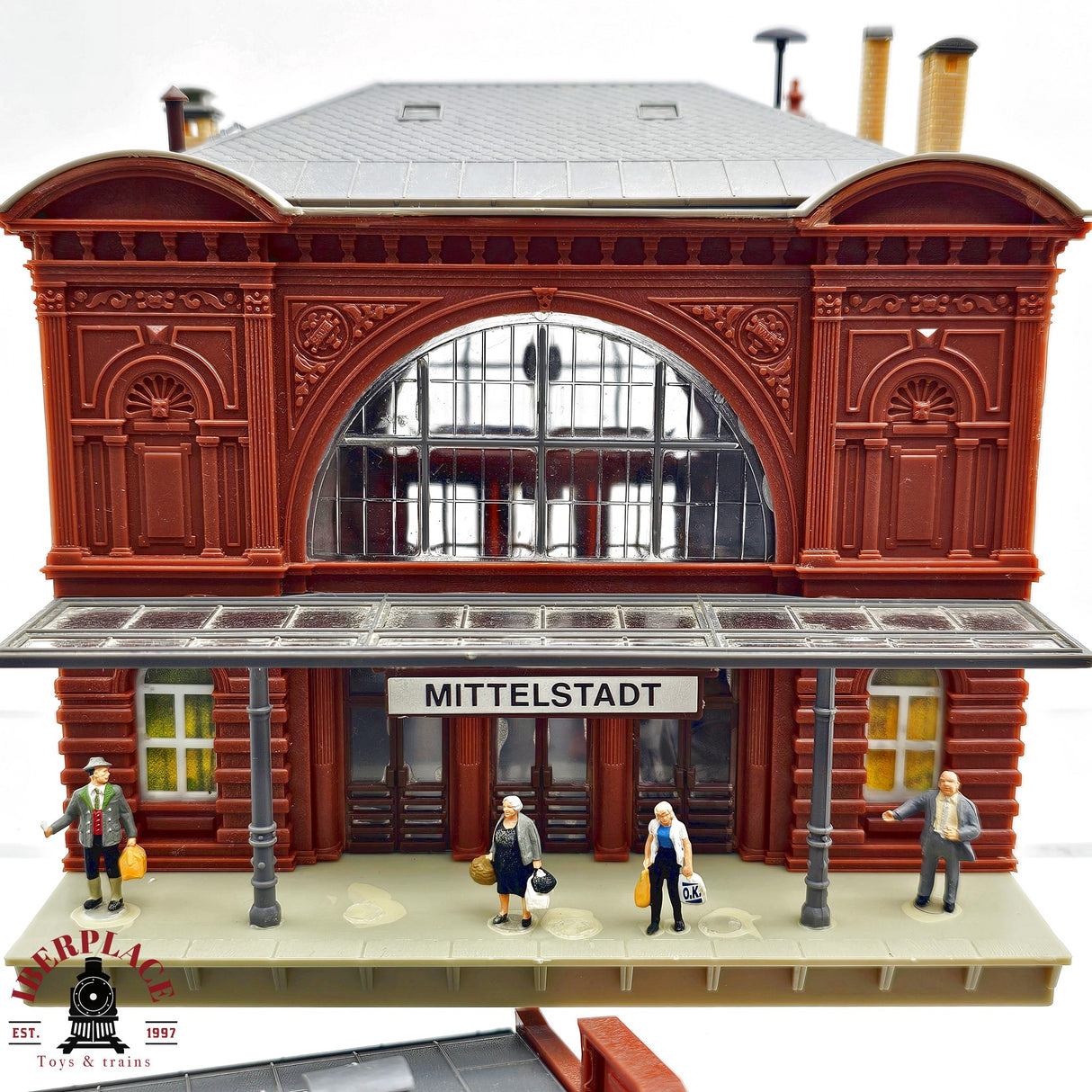 ♻️ 2da mano -  FALLER estación de tren Mittelstadt con plataformas y figuras H0 escala 1:87 A11