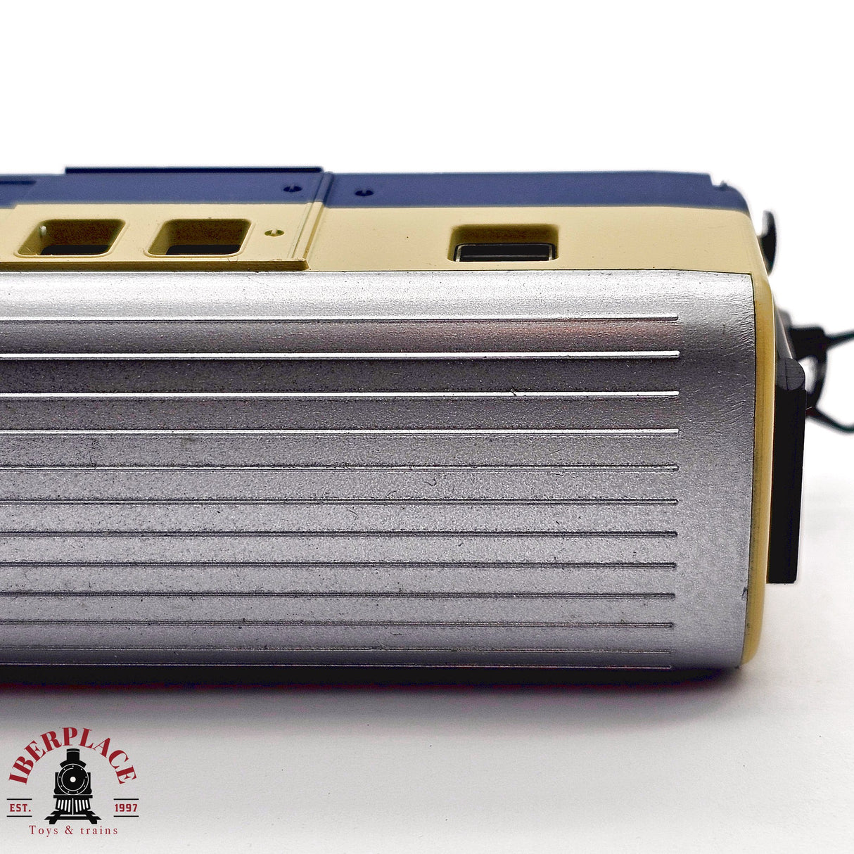 ♻️ 2da mano -  DC lima vagón pasajeros equipaje BLS H0 escala 1:87 EH011