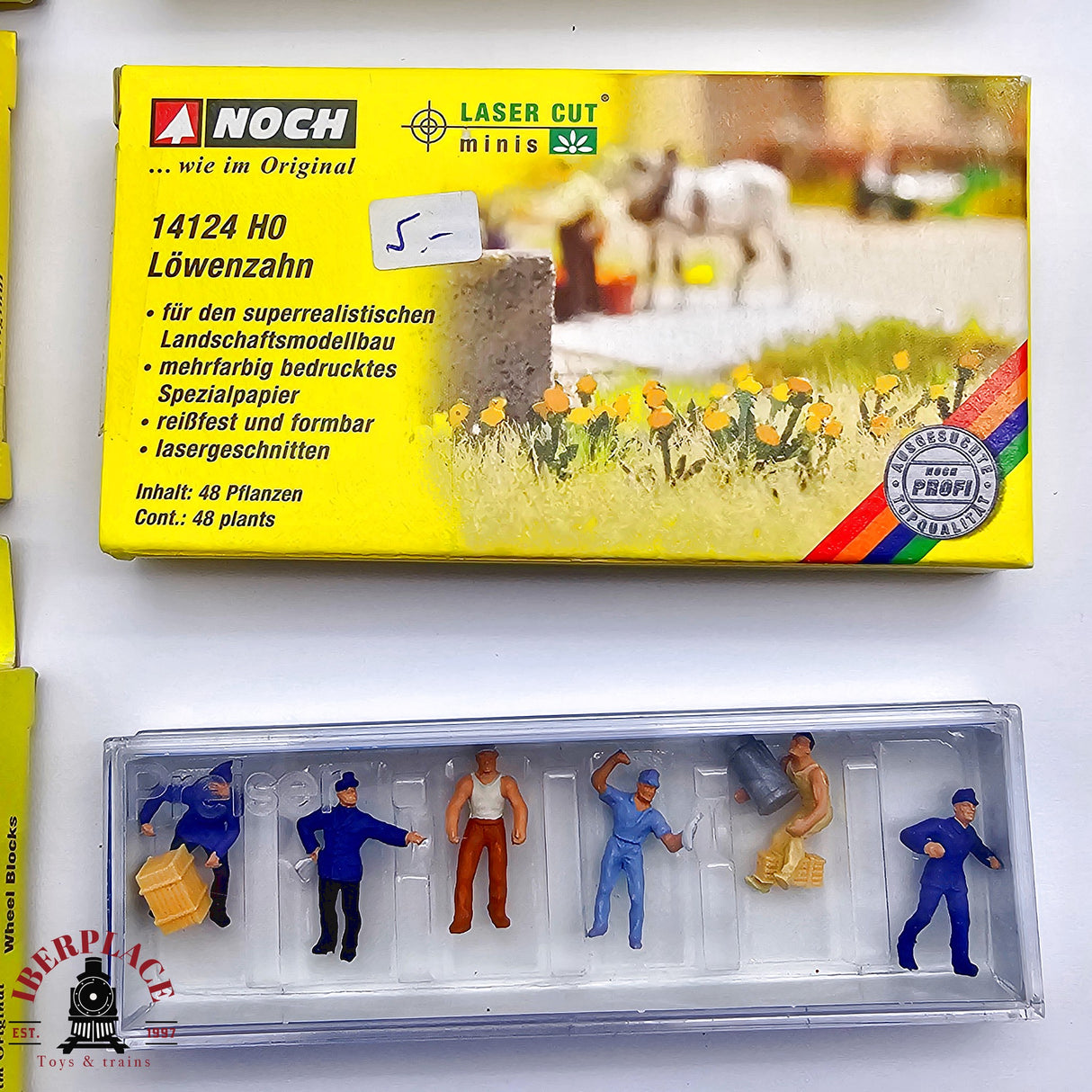 ♻️ 2da mano - 7x Noch lote mixto figuras y plantas ortigas diente de leon H0 escala 1:87 E12