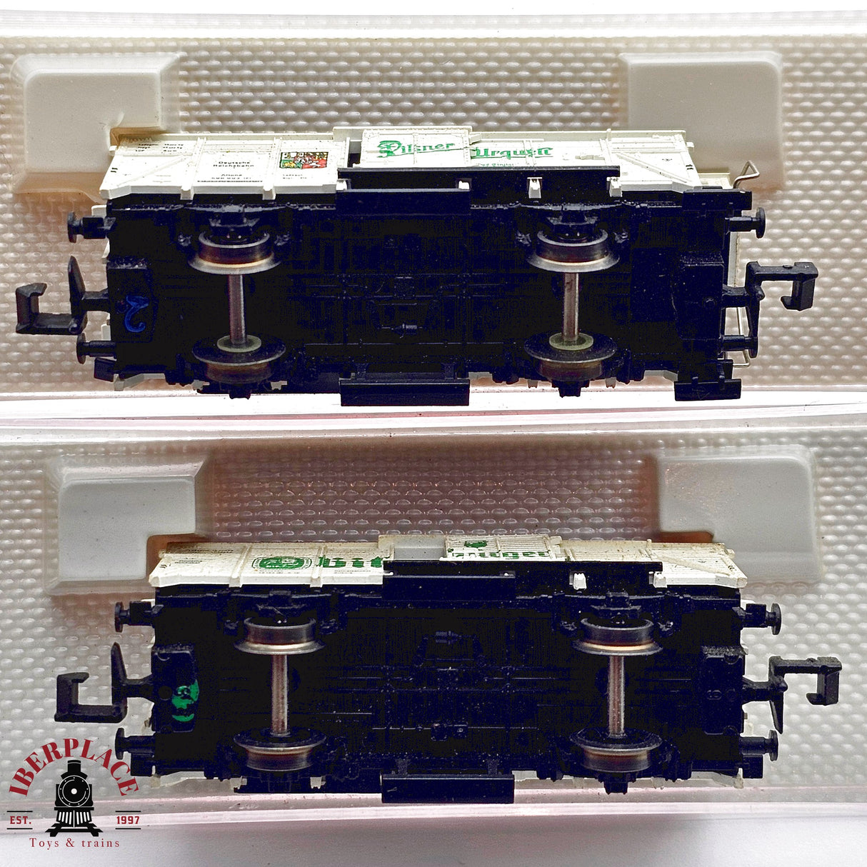 ♻️ 2da mano - Fleischmann 2x vagones cerrados Pilsner DR N escala 1:160 E13