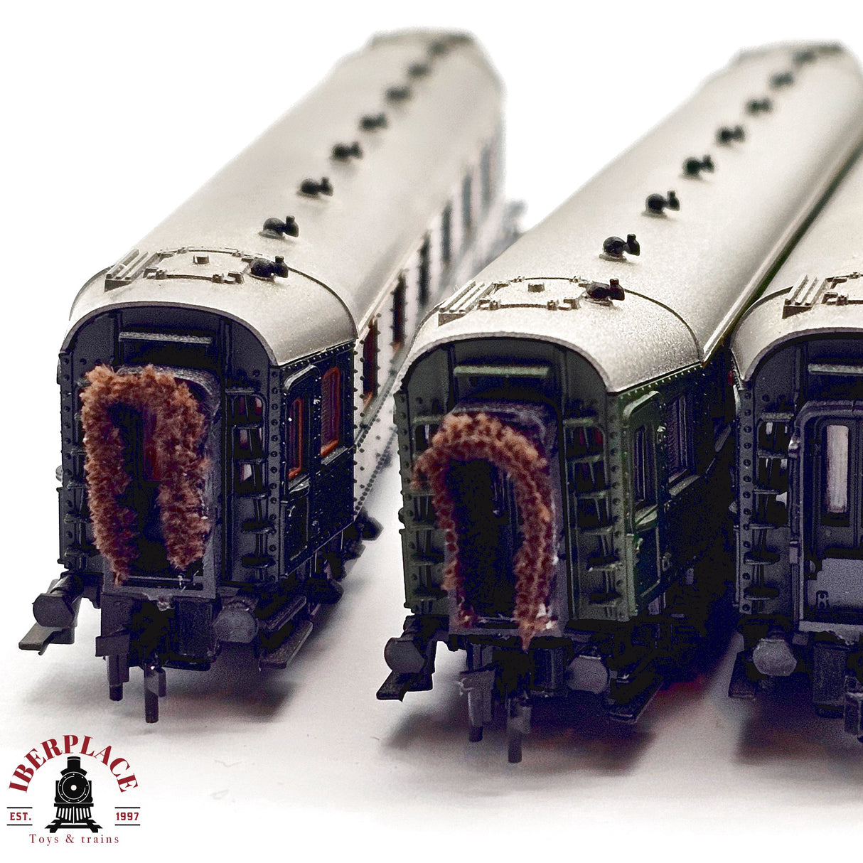 ♻️ 2da mano - Roco 3x vagones pasajeros DB clases 1-2 N escala 1:160 E13