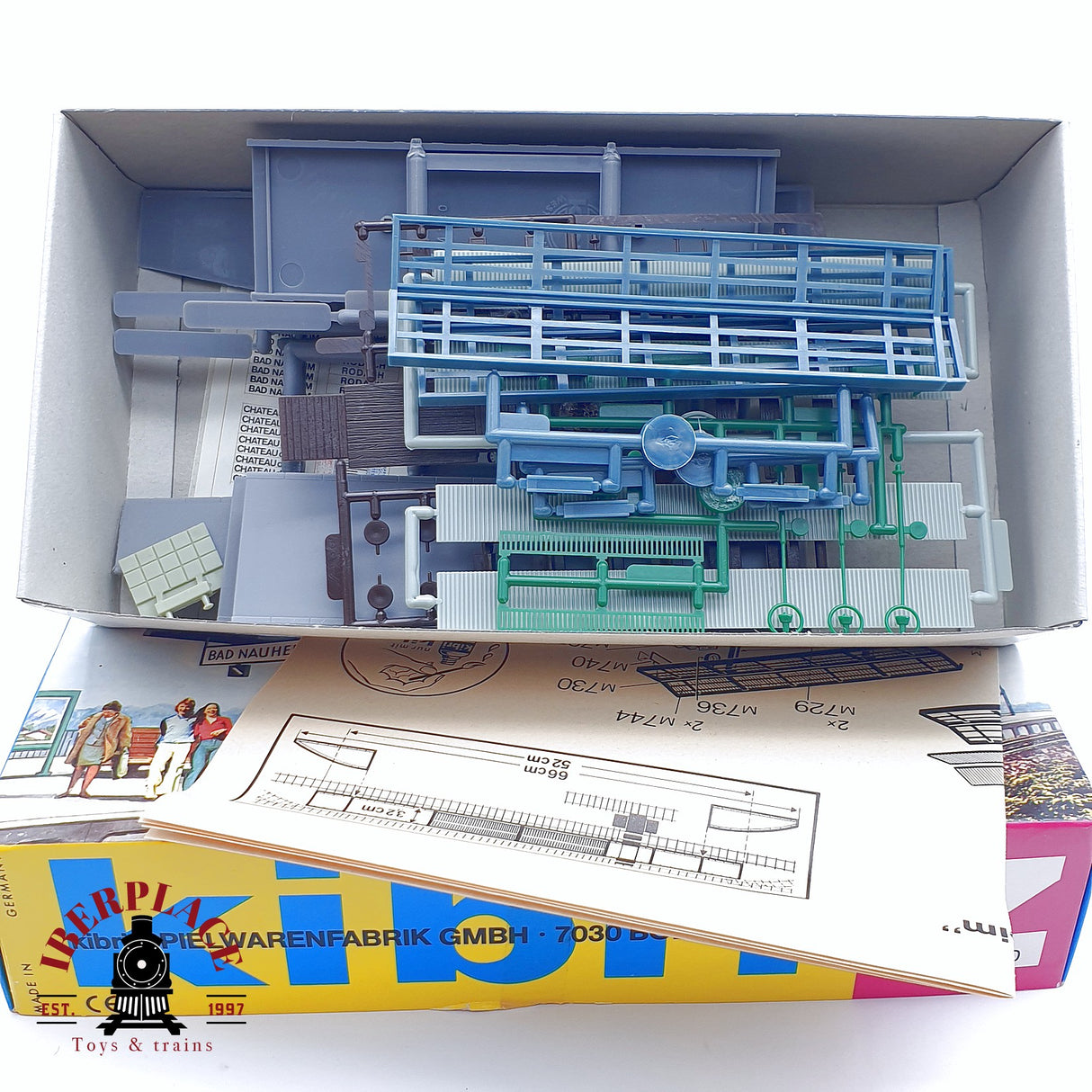 ♻️ 2da mano -  3x Kibri Plataforma de estación, edificios adosados con entramado de madera Z escala 1:220