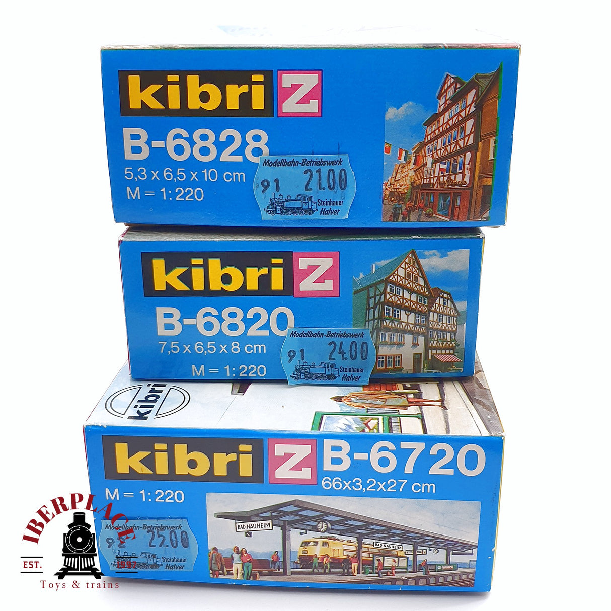 ♻️ 2da mano -  3x Kibri Plataforma de estación, edificios adosados con entramado de madera Z escala 1:220