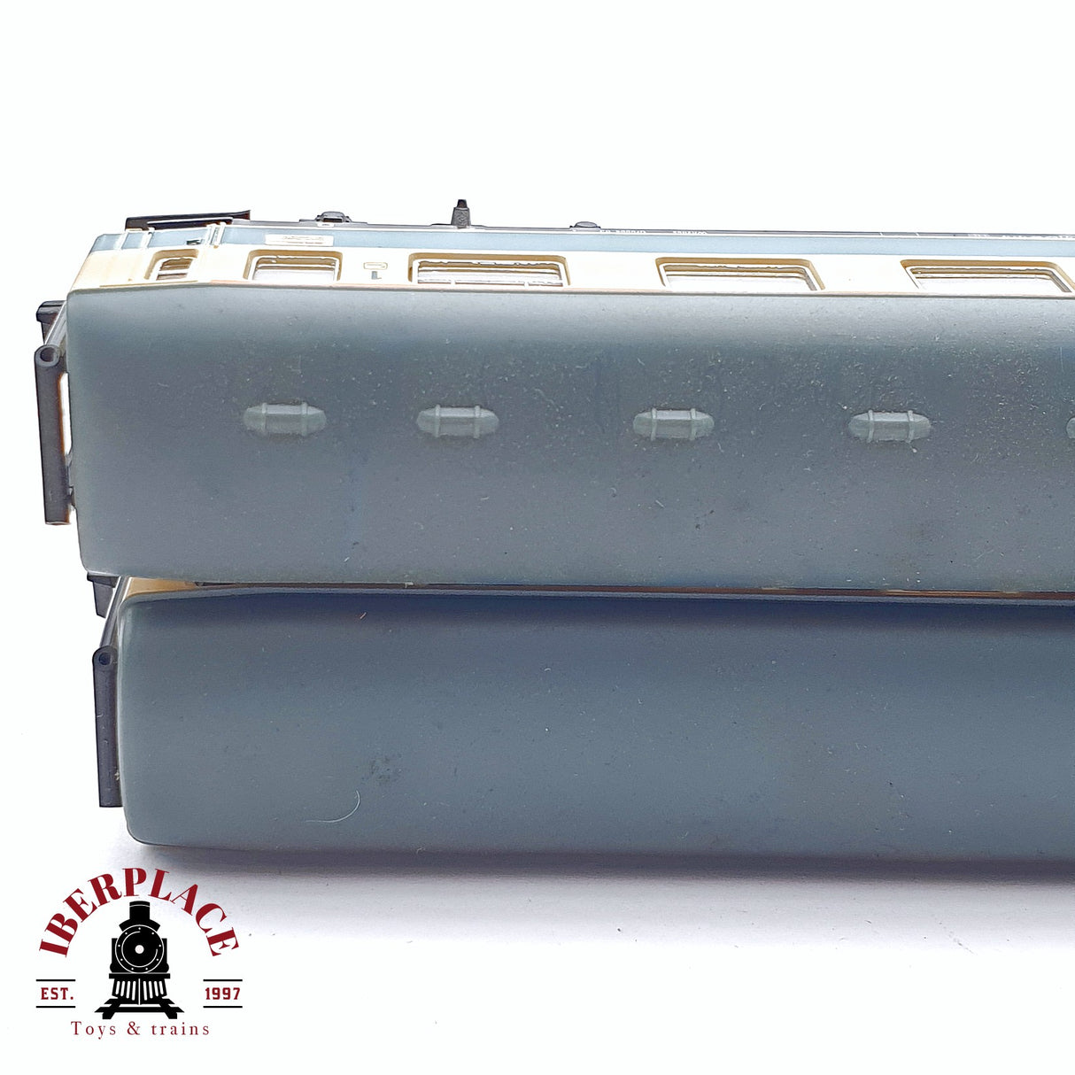 ♻️ 2da mano - Fleischmann 4x 8190/92/93 vagones pasajero y equipaje DB clase 1-2 N escala 1:160